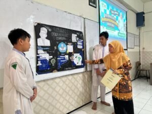 Peringatan Hari Pendidikan Nasional, SMP Al Muslim Gelar Lomba Mading dan Konten Kreatif untuk Tingkatkan Literasi Siswa