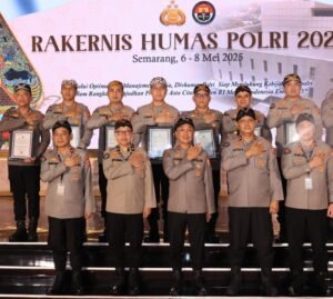 Kembali Raih Prestasi, Bidang Humas Polda Jatim Terima 3 Penghargaan dari Divisi Humas Polri