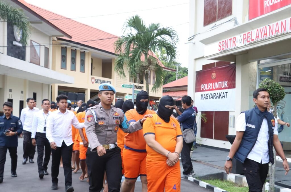 Operasi Pekat Semeru 2025 Polresta Banyuwangi Ungkap 25 Kasus Amankan 37 Tersangka
