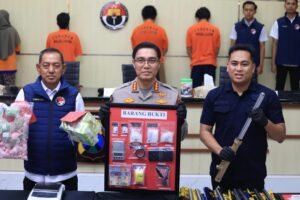 Polda Jatim Berhasil Ungkap Peredaran Narkoba Jaringan Internasional 4 Tersangka Diamankan