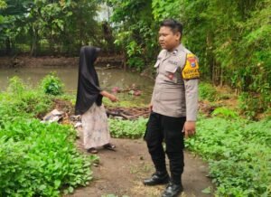 Bhabinkamtibmas Desa Krembung Dorong Petani Ikan Nila Dukung Ketahanan Pangan 