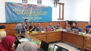 Satpol PP Propinsi dan Kecamatan Gedangan Luncurkan Sosialisasi Aplikasi SIM Linmas 