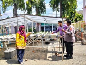 Polsek Sidoarjo Kota Ajak Perangkat Desa Rawat P2L Dukung Ketahanan Pangan 