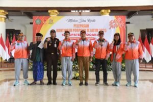 Atlet Porprov Jatim IX Dilepas Bupati dan Didoakan Kyai Untuk Rebut Medali