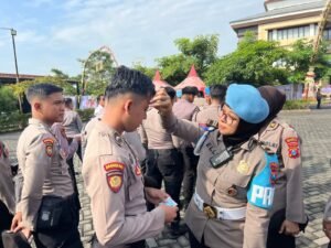Jelang Hari Bhayangkara ke-79, Bid Propam Polda Jatim Cek Kedisiplinan Anggota