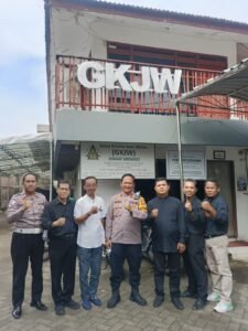 Polisi Sidoarjo Disiagakan, Wujudkan Aman dan Nyaman Ibadah di Gereja
