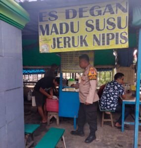 Bhabinkamtibmas Desa Cemengkalang Sambang UMKM Warga Binaan 