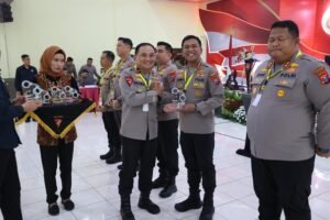 Anev Sitkamtibmas Semester I Tahun 2025, Polresta Sidoarjo Dapatkan Penghargaan Kapolda Jatim