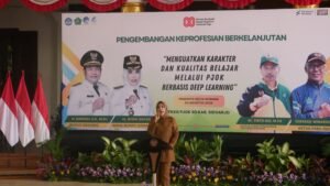 Wabup Mimik : Tingkatkan Kompetensi dan Bentuk Siswa Sehat Jasmani Rohani