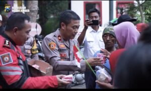 Warga Antusias Layanan Hapus Tato Gratis Polres Situbondo Sambut HUT Polwan ke – 77