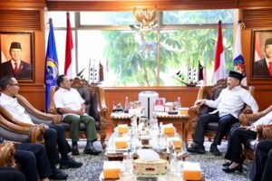 Mendagri Terima Kunjungan Ketua Baznas, Bahas Kiprah Penyaluran Bantuan Kemanusiaan Palestina dan Tanah Air