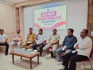 Deklarasi “Surabaya Rumah Kita” Teguhkan Komitmen Kebersamaan di Ruang Humas Pemkot Surabaya.