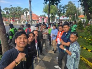 Gelombang Kemarahan Rakyat: Dari Tuntutan UU Perampasan Aset hingga Seruan Pembubaran DPR