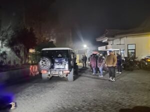 Polres Probolinggo Siagakan Personel Pengamanan di Gunung Bromo pada Libur Panjang Maulid Nabi