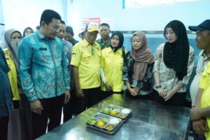 Sidak Makan Bergizi Gratis di Tarik, Bupati Sidoarjo Subandi Tekankan Standar Gizi dan Pemberdayaan Ekonomi Lokal