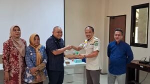 Tak Perlu Lagi ke MPP, Warga Sidoarjo Bisa Cetak KTP di Kecamatan