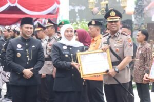 Gubernur Jatim Apresiasi Semua Pihak Tangani Musibah di Al Khoziny