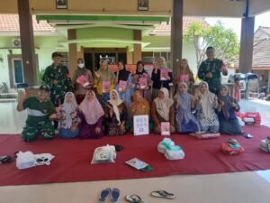Satgas TMMD ke-126 Kodim 0816/Sidoarjo Ajak Warga Tulangan Cegah Stunting demi Generasi Sehat