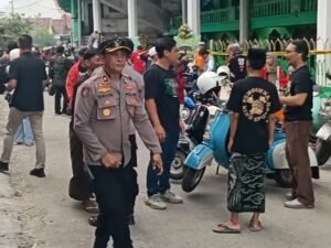 Aksi Sosial Komunitas Scooter di Ponpes Al Ghozini, Polsek Buduran Hadir Wujudkan Kamtibmas Kondusif