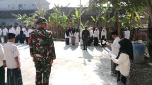 Satgas TMMD dan Santri Bersatu, Nasionalisme Tumbuh di Hari Santri