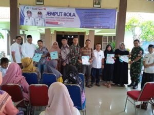 Pelayanan Administrasi Kependudukan Digelar di Balai Desa Kedondong dalam Rangka TMMD ke-126 Kodim 0816 Sidoarjo