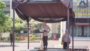 Gelar Apel Kebangsaan Buruh dan Doa Bersama di Polresta Sidoarjo