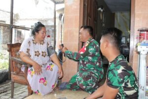 Ringankan Beban Warga, Satgas TMMD ke-126 Sidoarjo Hadirkan Layanan Kesehatan Gratis di Desa Kedondong