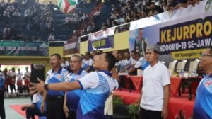 Kapolresta Banyuwangi Buka Kejurprov Bola Voli U-19 Jawa Timur 2025 di GOR Tawang Alun