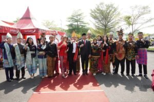 Bupati Sidoarjo Gelorakan Kembali Semangat Perjuangan di Hari Sumpah Pemuda