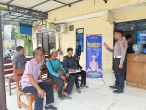 Cara Baru di KB Samsat Kediri Kota Hadir Lebih Dekat dan Humanis Di Tengah Masyarakat ,Melalui ” Polantas Menyapa”