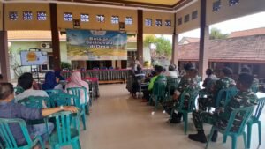Wujudkan Pertanian Mandiri, Satgas TMMD ke-126 Kodim Sidoarjo Latih Warga Kedondong Buat Pupuk Kompos