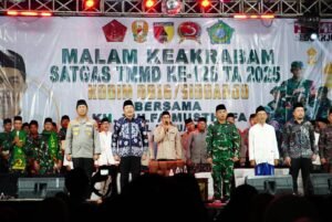 Bupati Sidoarjo Hadiri Pengajian dan Malam Keakraban Satgas TMMD ke-126