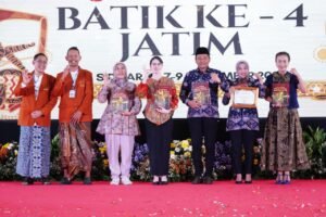 Bupati Sidoarjo Kukuhkan Pengurus Dekranasda, Dorong Produk Lokal Naik Kelas dan Berdaya Saing