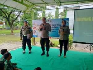 Polsek Krian Gelar Sosialisasi Anti-Bullying di SDN Gamping 2