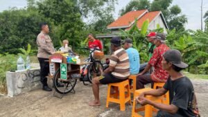 Kopi Keliling, Ajang Silaturahmi Kamtibmas Polisi bersama Petani dan Warga