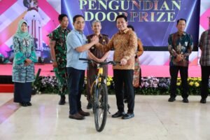 Bupati Subandi Apresiasi Wajib Pajak Panutan, Realisasi Pajak Capai 93,21 Persen