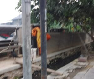 Forkopimka Tanggulangin Turun Tangan,Warga Keluhkan Bau Arus Kotoran dari Kandang Ayam Kasun Nggodok 