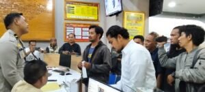 Puluhan Jurnalis Laporkan Dugaan Penghalangan Kerja Jurnalistik ke Polres Ngawi