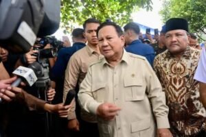 Percepatan Pemulihan Akses, Presiden Prabowo Tinjau Pengerjaan Jembatan Bailey Teupin Mane di Bireuen