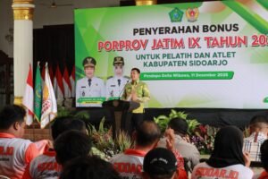 Serahkan Bonus Atlet Porprov IX, Bupati Subandi: Pemkab All Out Dukung Atlet Sidoarjo