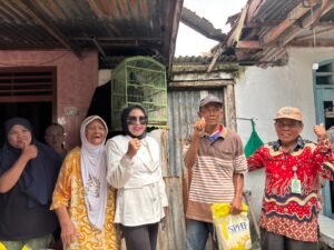 Wabup Sidoarjo Tinjau Kerusakan Rumah Warga Kedungsugo Akibat Angin Kencang dan Pastikan Warga Terdampak Segera Dapat Bantuan Renovasi