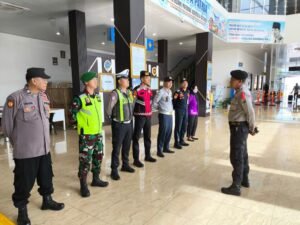 Kodim 0808/Blitar Bersama Polres Blitar Gelar Pos Pengamanan Nataru 2026
