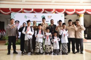 Pemkab Sidoarjo Khitan Gratis 165 Anak