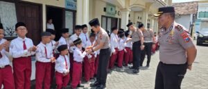 Kapolres Pasuruan Silaturahmi ke Pengasuh Ponpes Cangaan II Bangil