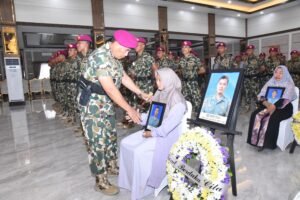 Atas Jasanya Terhadap Negara, 23 Prajurit Marinir TNI AL Yang Gugur Dianugerahi Kenaikan Pangkat Luar Biasa