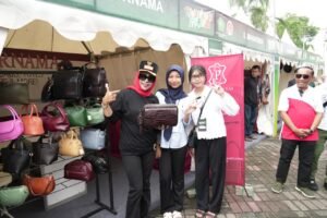 Wakil Bupati Sidoarjo Tutup Tanggulangin Fair 2026 Lewat Riding VW dan Vespa