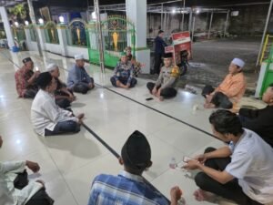 Bhabinkamtibmas Polsek Taman Sampaikan Pesan Kamtibmas Selama Ramadan