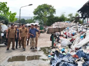 TPST Sedati Gede Mandiri, Bupati Subandi Dorong Penguatan Ekonomi Warga Desa
