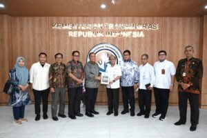Perkuat Infrastruktur Kawasan Mahalona, Wamen Viva Yoga Dukung Luwu Timur Sebagai Sentra Tanaman Pangan