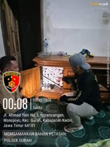 Polsek Gurah Kediri Mengamankan Ratusan Selongsong petasan, Untuk Bahan Peledak Dengan Langkah Humanis.